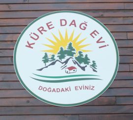 Küre Dağ Evi Açıldı